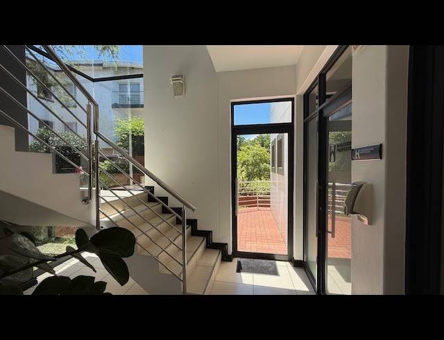 84M² OFFICE TO LET IN LA LUCIA RIDGE